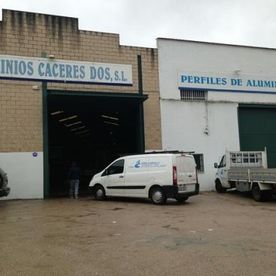 Aluminios Cáceres - Dos, S.L. fachada